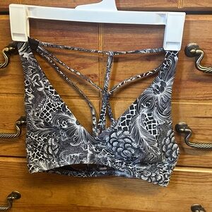 Lululemon Black and White Floral Women's Bralette